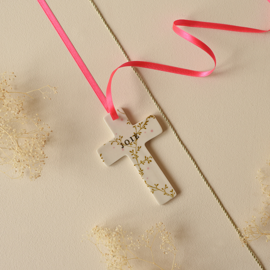 Croix Murale Hortense: Amour