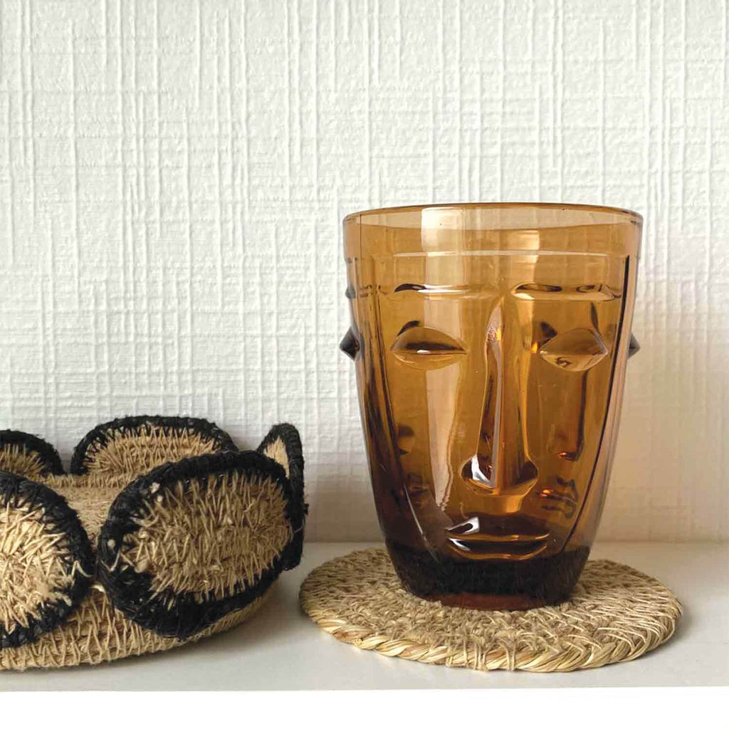 Verre gobelet Visage ambre D8 H10cm