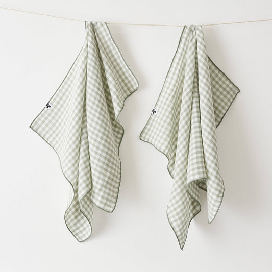2 ESSUIE-MAINS 50 x 70 cm VICKIE Eucalyptus: Double gaze de coton - 125 gr/m² / OEKO TEX - BSCI - TRAITEMENT DES EAUX USÉES / 100% Coton