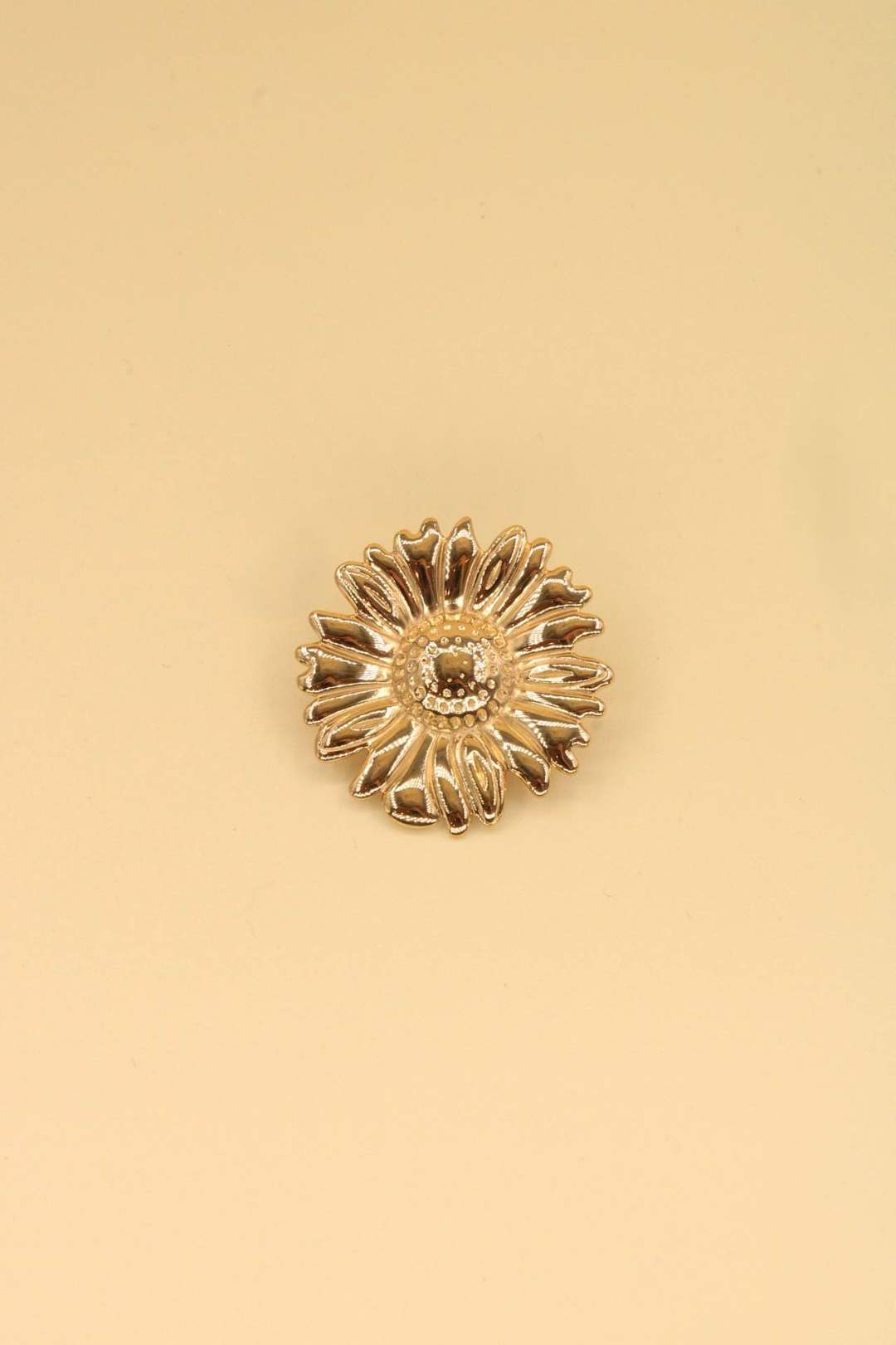 Broche Fleur Acier Inoxydable: Doré / TU