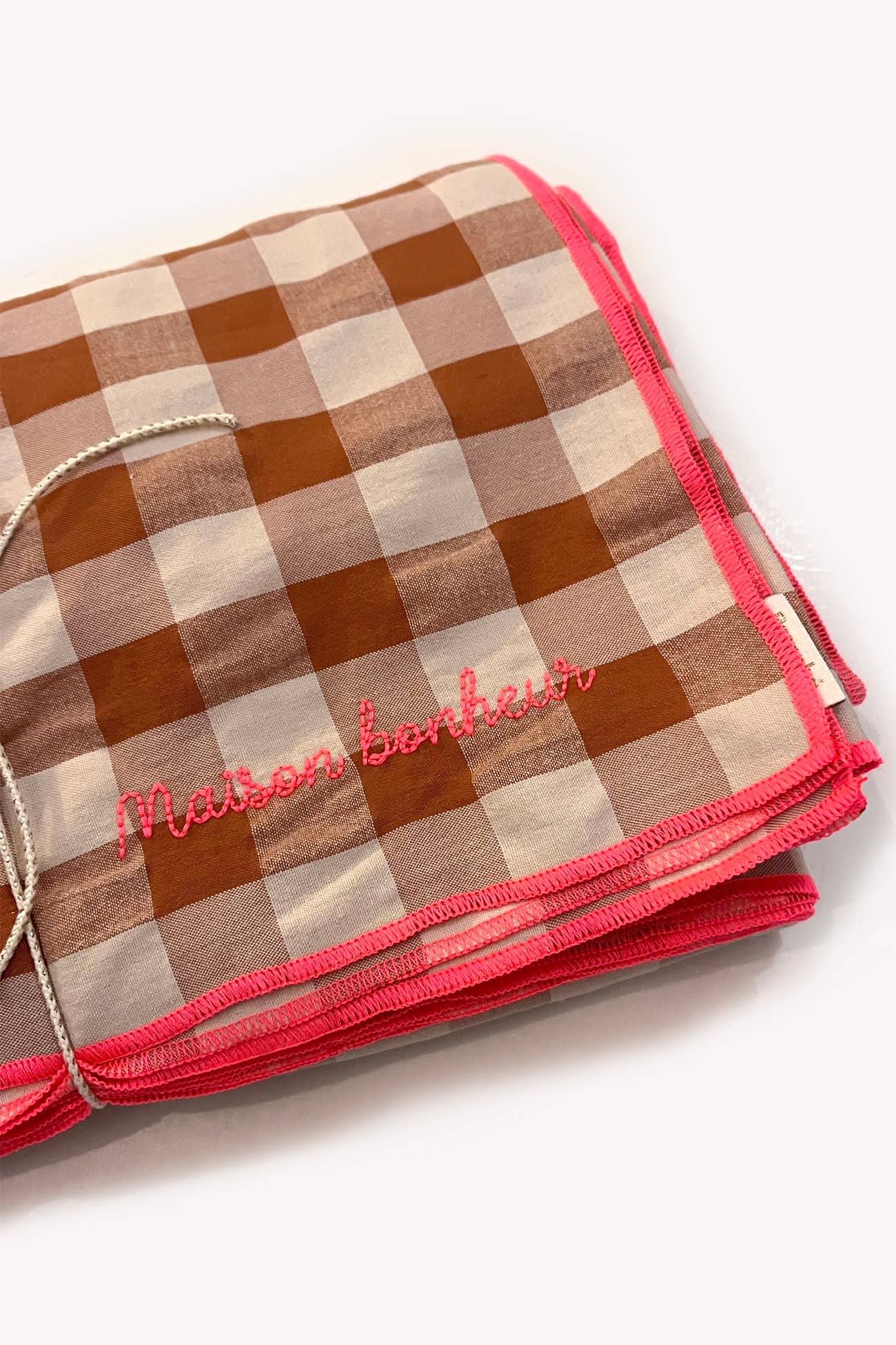 Nappe brodée vichy à carreaux rectangulaire: Argile maison bonheur