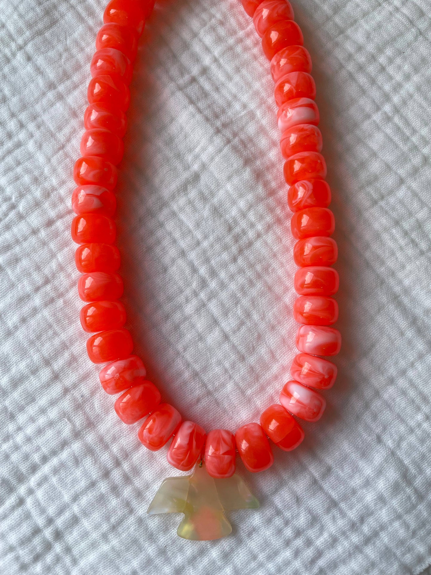 Collier Charlie: Perle kaki