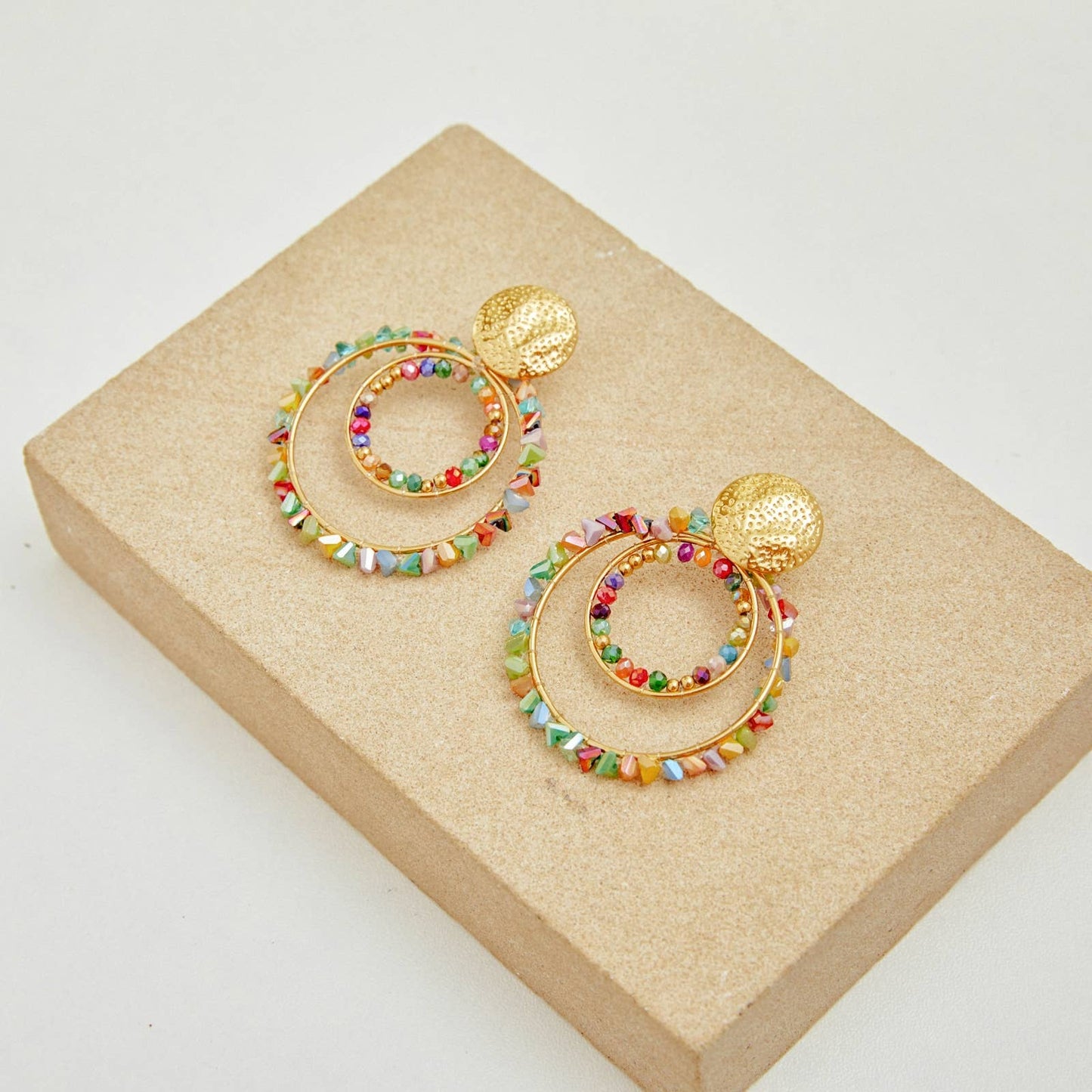 Boucles d'oreilles pendantes cercles - Esther: Noir / Tu [1]