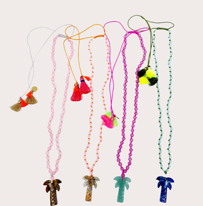 Collier Bert chaîne avec palmier en pierre précieuse