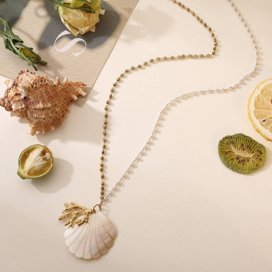 Collier milles pétales dorées, petites fleurs nacré - Lou: Gold / Tu [1]