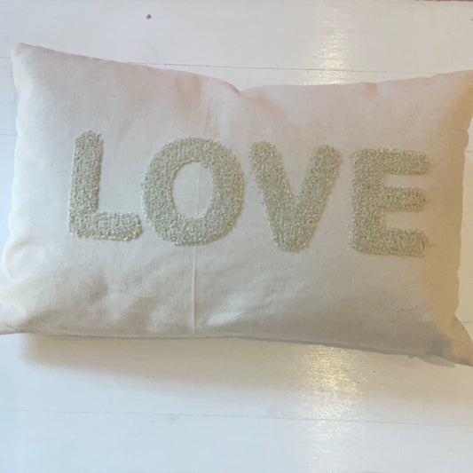 COUSSIN LOVE