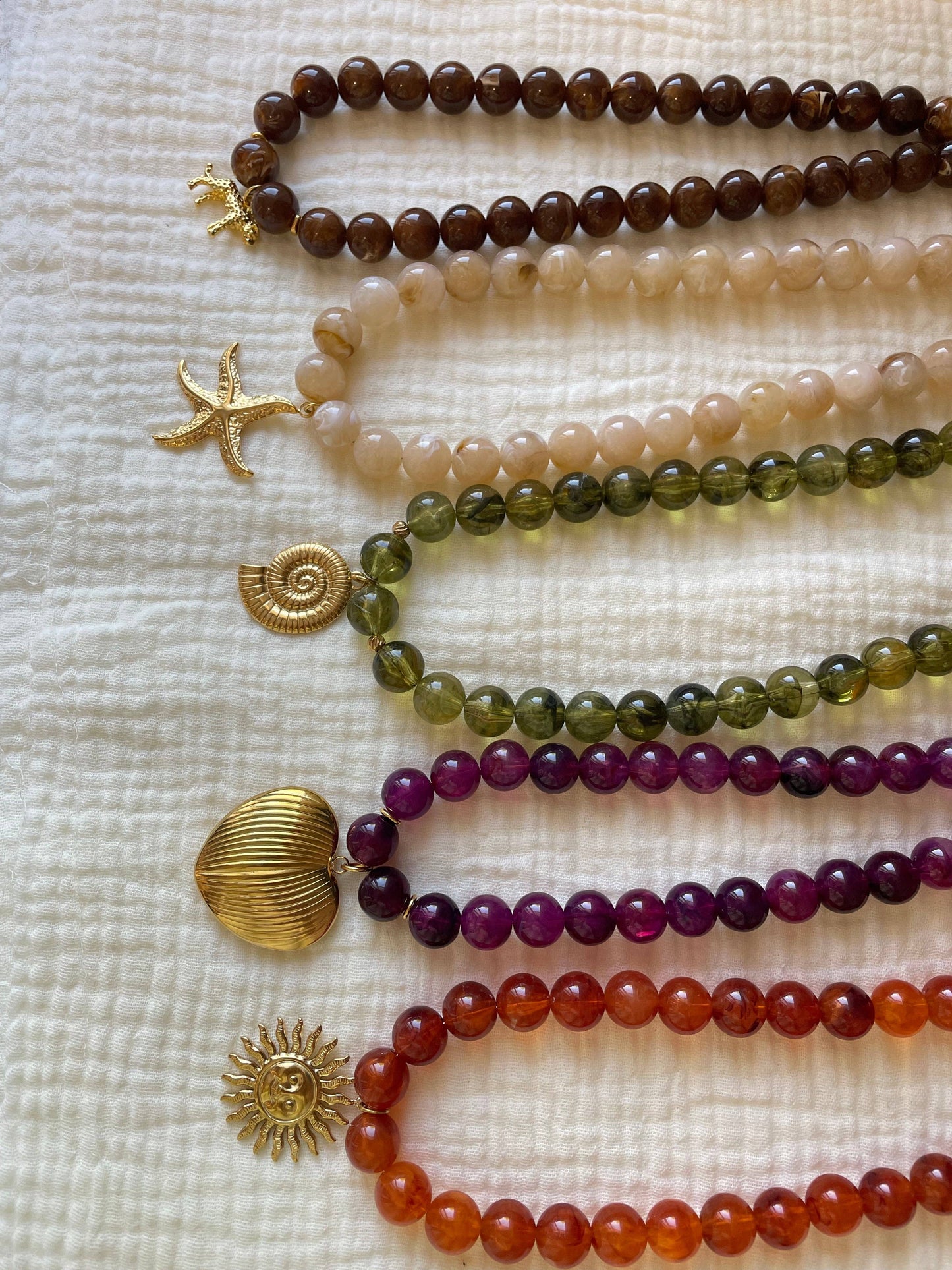 Collier Aventure – 5 variantes-Perles Acryliques Marbrées : Chocolat