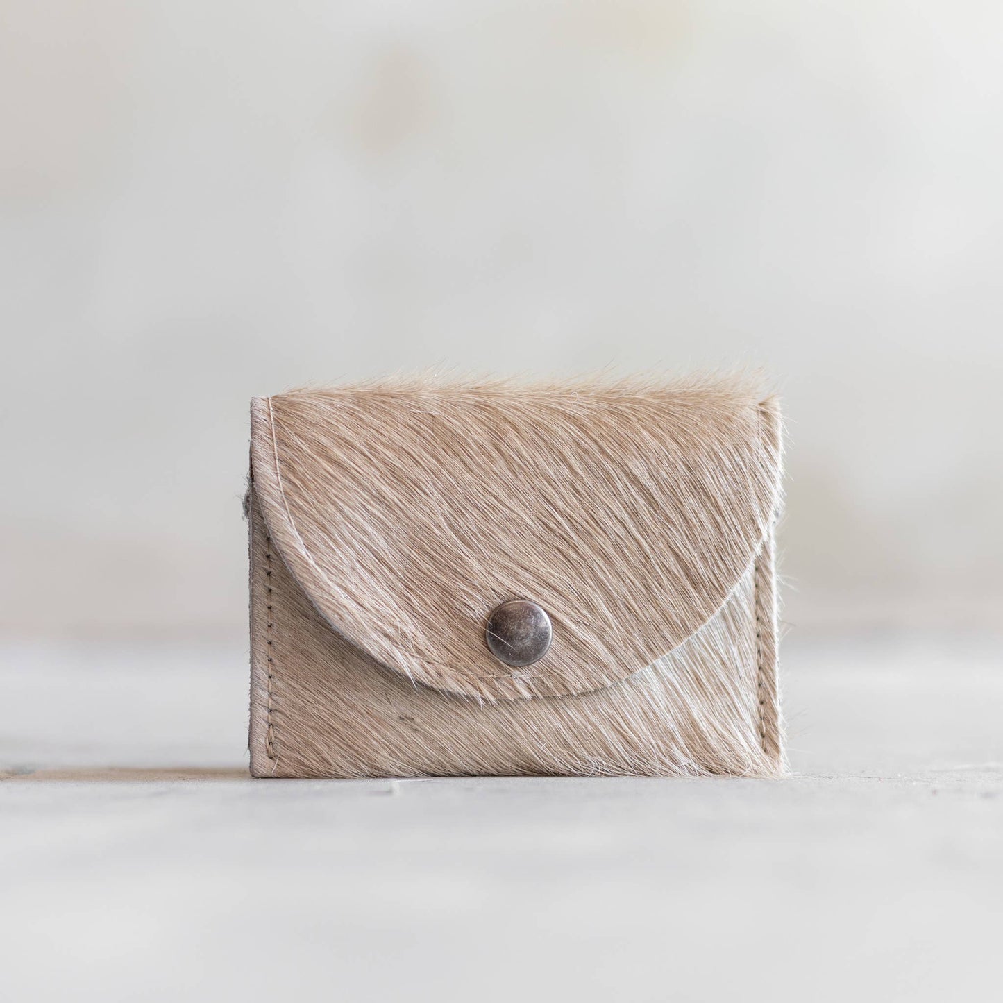 Portefeuille en peau de vache à bouton-pression | 11 variantes: Imprimé Panthère