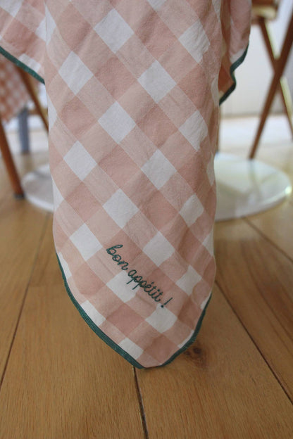 Nappe brodée vichy à carreaux rectangulaire: Macaron