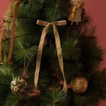 Ensemble de 4 boules de Noël en papier mâché peintes à la main vertes et crème