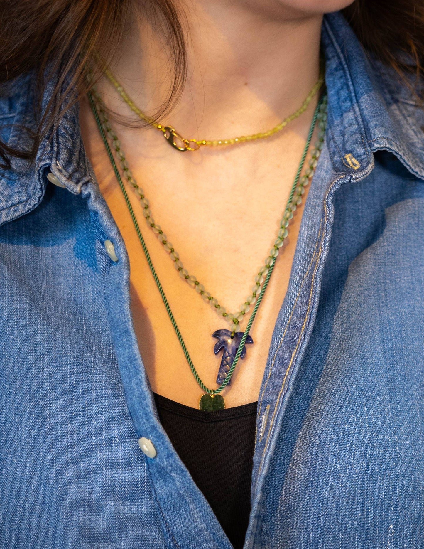 Collier Bert chaîne avec palmier en pierre précieuse