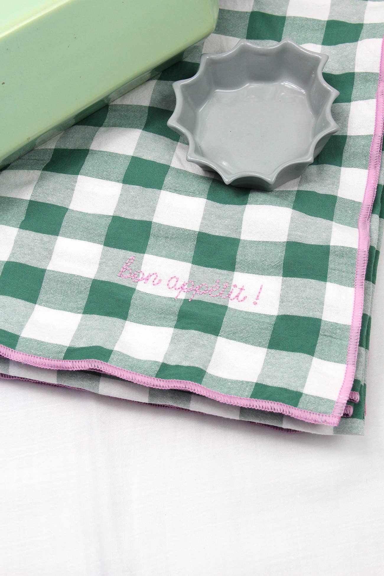 Nappe brodée vichy à carreaux rectangulaire: Moutarde