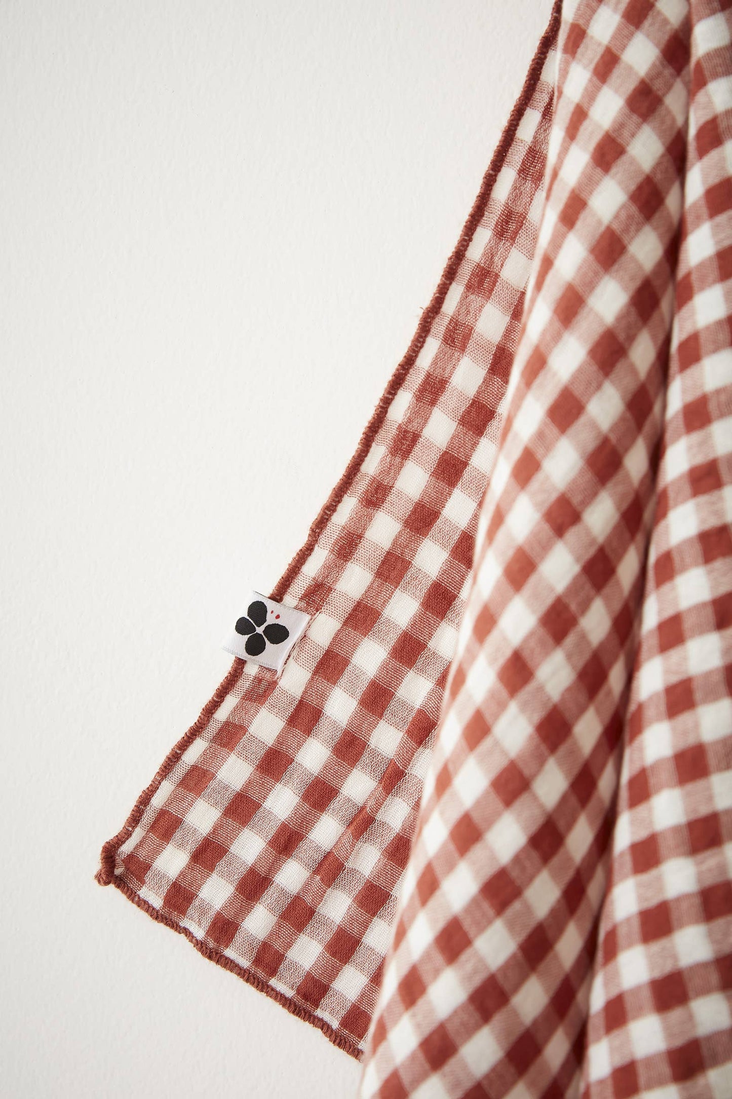 2 ESSUIE-MAINS 50 x 70 cm VICKIE Terracotta: Double gaze de coton - 125 gr/m² / OEKO TEX - BSCI - TRAITEMENT DES EAUX USÉES / 100% Coton