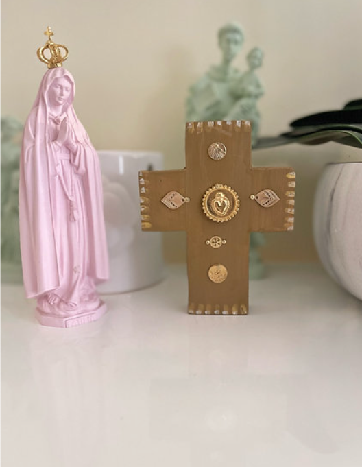 CROIX DECORATIVE: Beige