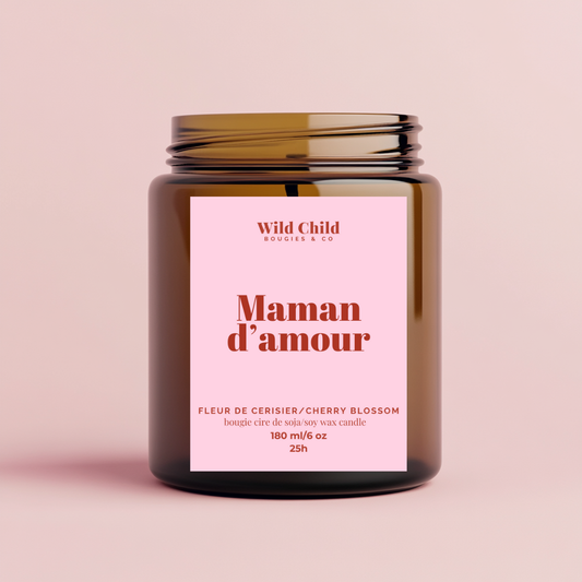 "Maman d'amour" Bougie cire de soja et parfum au choix 25h: Pivoine & Oud