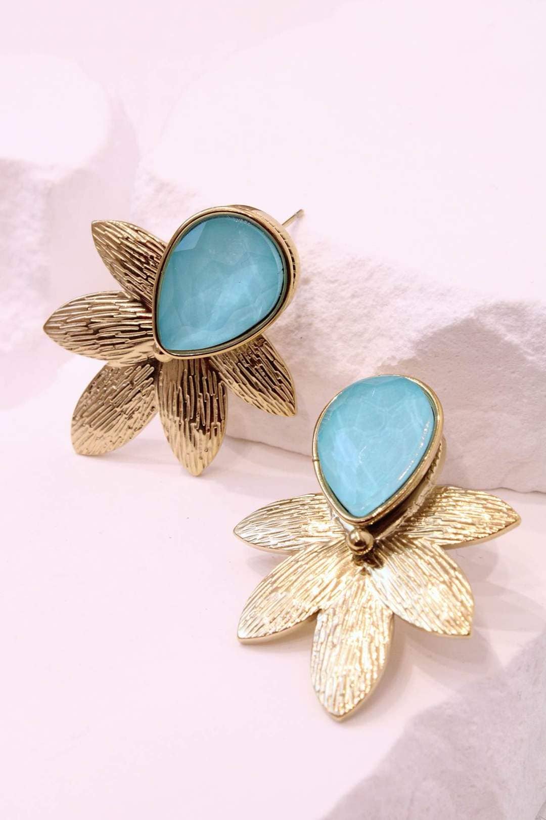 Boucles d'oreilles fleur pierre: Rose / TU