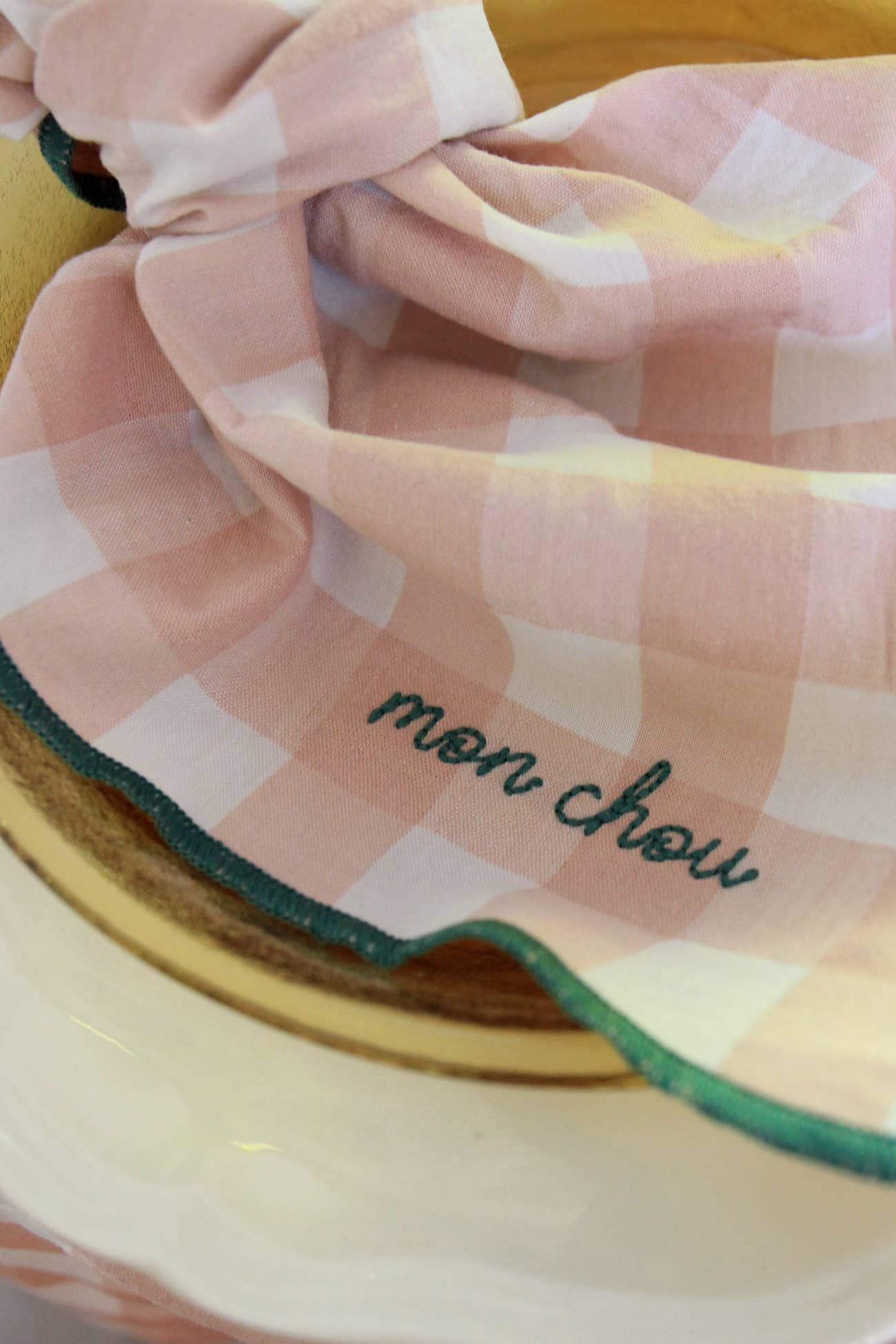 Serviettes de table à carreaux vichy et broderies: Mama