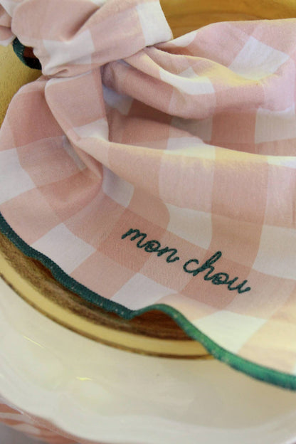 Serviettes de table à carreaux vichy et broderies: Mama