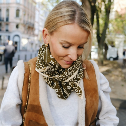 Foulard léopard - Mon grand indispensable green flower