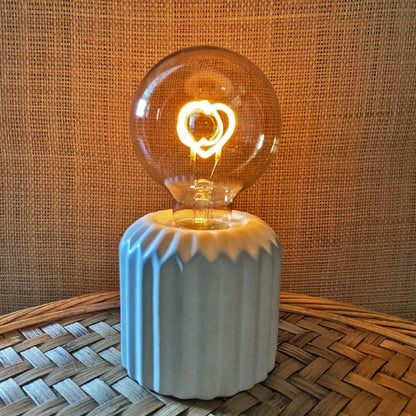 Lampe décorative mini blanche cœur LED à piles
